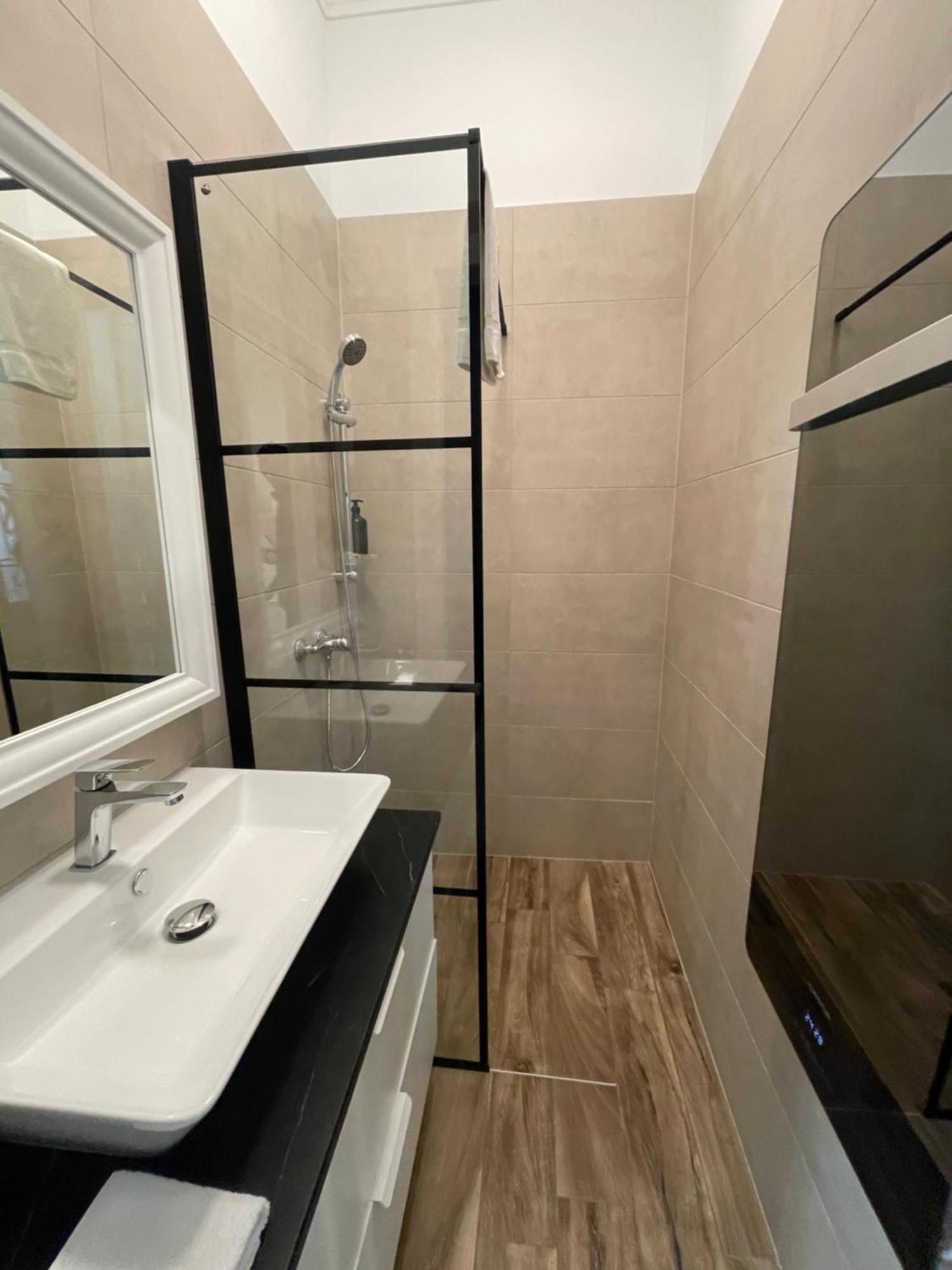 Sophie 1 Apartment Budapest Ngoại thất bức ảnh